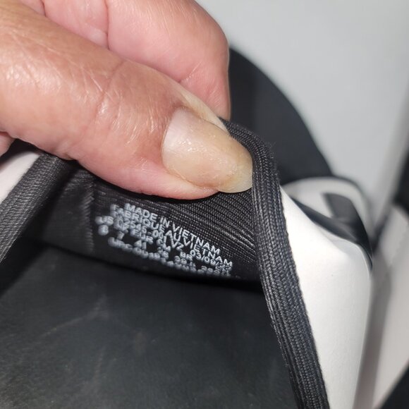 Nike Offcourt Marble Black/White Men's Slides Sandals Size 8 - Picture 6 of 9